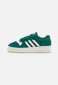 adidas Originals RIVALRY LOW Trainers collegiate green/cloud