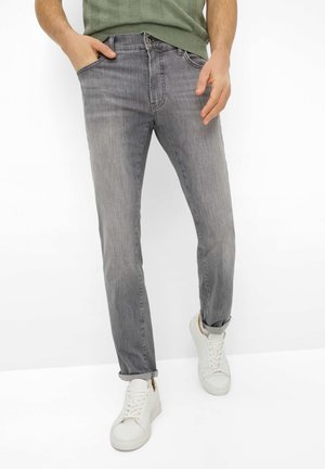 BRAX STYLE CHUCK - Jeans Tapered Fit - silver grey used