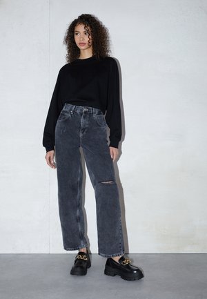WASHED RIPPED BOYFRIEND - Calças de ganga de corte relaxado - washed black