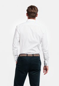 GIORDANO Zakelijk overhemd - optical white