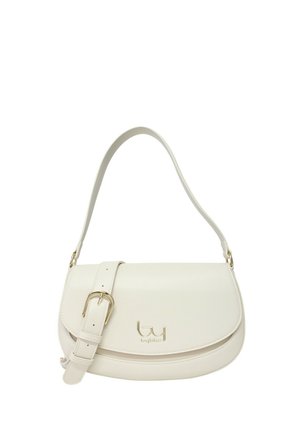 Borsa a tracolla in pelle bianca con fibbia dorata e logo, caratterizzata da una patta curva e tracolla regolabile.