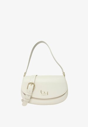 Borsa a tracolla in pelle bianca con fibbia dorata e logo, caratterizzata da una patta curva e tracolla regolabile.