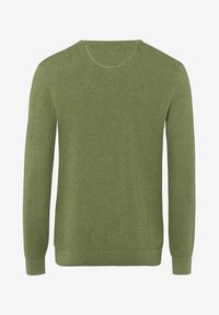 Pull en maille texturée vert olive à manches longues avec col rond et poignets et ourlet côtelés, présenté sur un fond uni.
