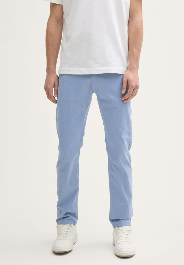 TAPERED CHINO - Stoffhose