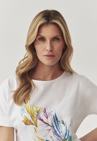 TATUUM T-shirts print - white