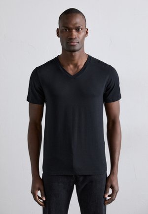 V NECK TEE - T-shirt basique - black
