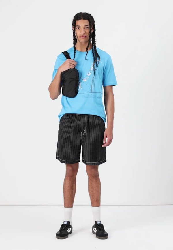 POLE - Print T-shirt - app sky rush3