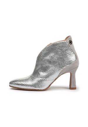SAXI  - Ankle boots - silver