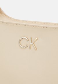 Calvin Klein Sac à main - sand