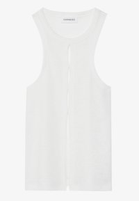Top blanco sin mangas con textura acanalada, presenta un escote redondo y un detalle recortado en la parte frontal central. Material de tela suave.
