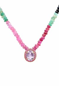 Collar de cuentas con piedras semipreciosas de colores variados, predominantemente rosas y verdes, con un gran centro ovalado de piedra lavanda rodeado de acentos rosas.