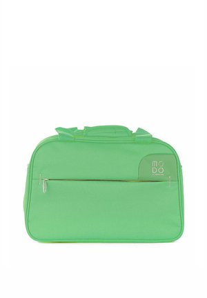 Borsa da viaggio in tessuto morbido verde brillante con doppi manici e tasca frontale con zip su sfondo bianco.