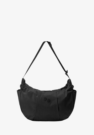 Schwarze, halbmondförmige Schultertasche mit verstellbarem Riemen, zwei vorderen Knopfakzenten und Seitentaschen.