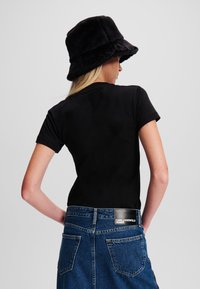 Karl Lagerfeld Jeans SLIM MONOGRAM - Marškinėliai su spaudiniu - black