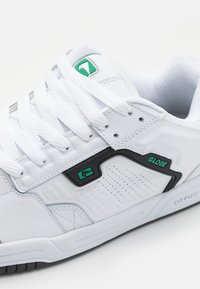 Globe SCRIBE - Zapatillas - white/green