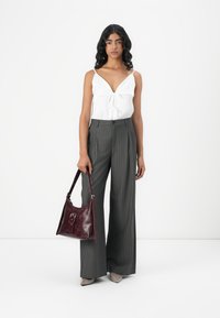 JDY JDYGRACE RIVER WIDE PANT - Tygbyxor - dark grey/cloud dancer