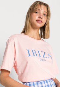 Monki T-shirt estampada - ibiza