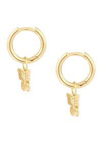 Zelta riņķa auskari ar tauriņa piekariņu, gludu apdari, apaļu formu un drošu aizvēršanas mehānismu. Ietver arī sarežģītu spārnu detaļu dizainu.