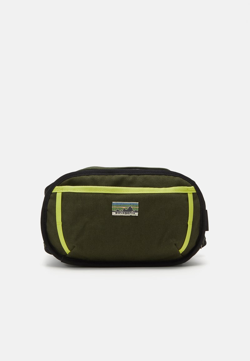 Patagonia FIELDSMITH HIP PACK UNISEX - Diržinis krepšelis - pine needle green
