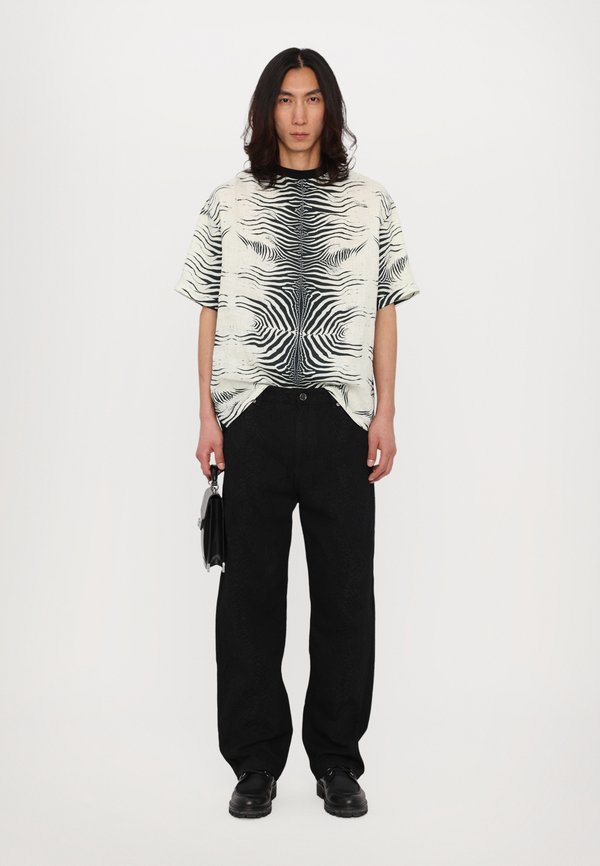 PYTHON LOOSE FIT - Relaxed fit jeans3