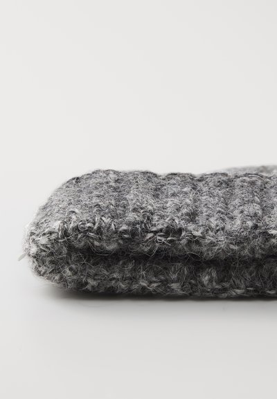 NN.07 CABLE HAT - Bonnet - black