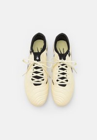 Nike Performance TIEMPO LEGEND 10 PRO AG - Jalkapallokengät tekonurmi - lemonade/black/metallic gold coin