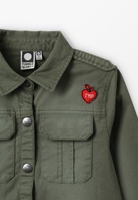 Tumble 'n dry BELA - Chaqueta vaquera - green army