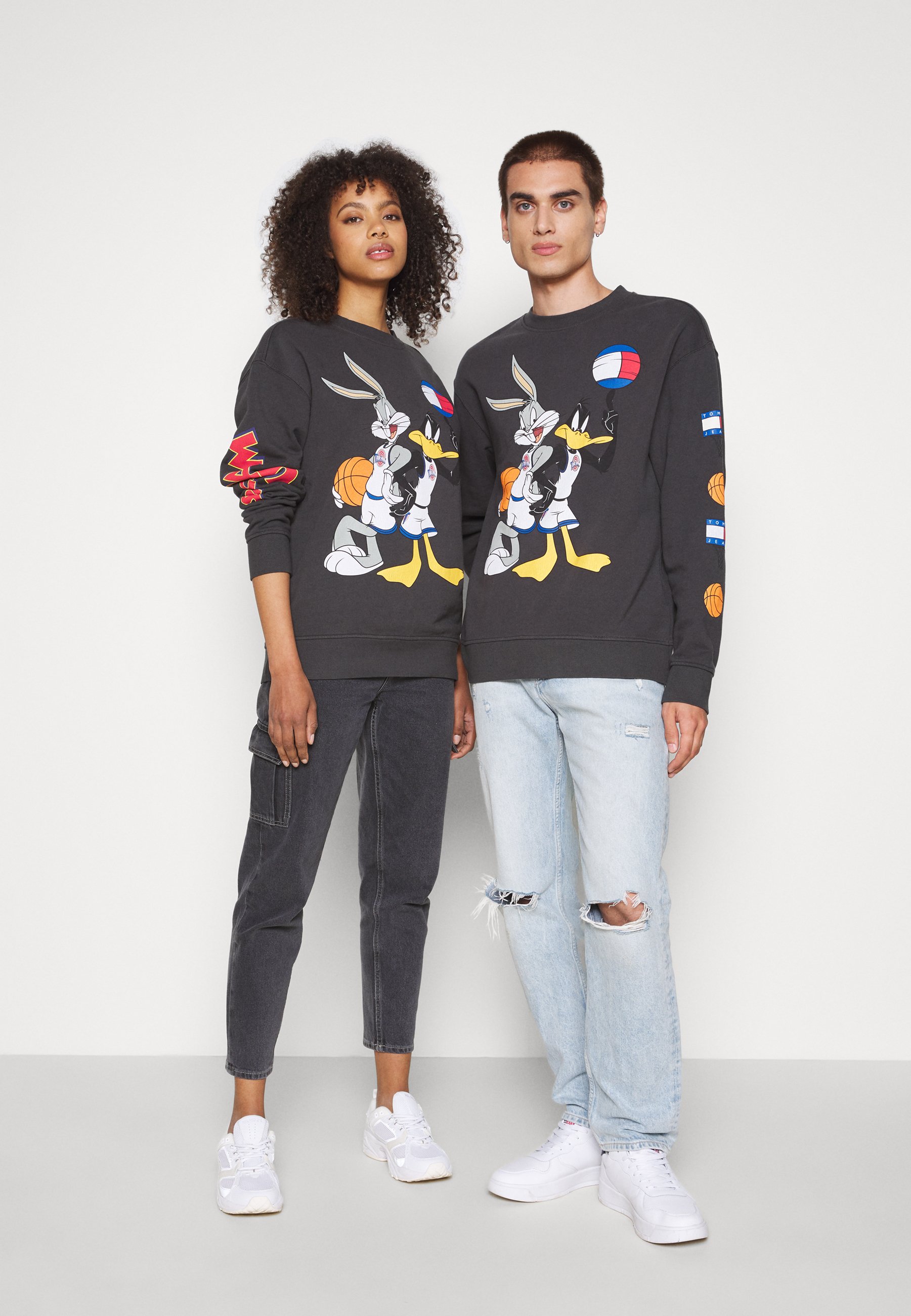 Tommy Jeans ABO TJU X SPACE JAM CREW 