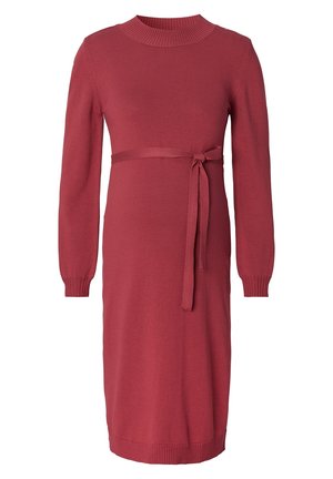 Langærmet, knælængde støvet rosa strikket kjole med ribbet krave, manchetter, kant og et bindebælte i taljen.