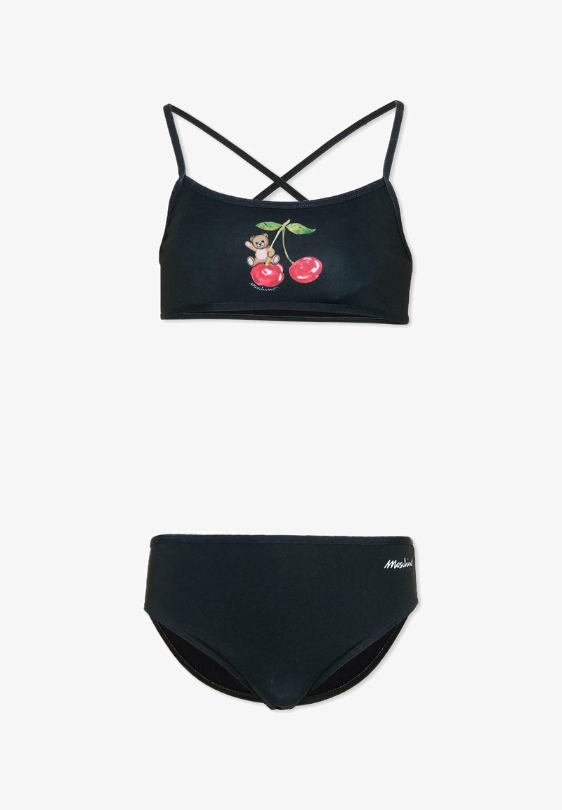 Maillot de bain deux pièces noir avec des bretelles croisées, comprenant un ours en peluche sur des cerises en haut et un logo blanc en bas à droite.
