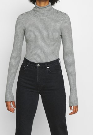 Sweter