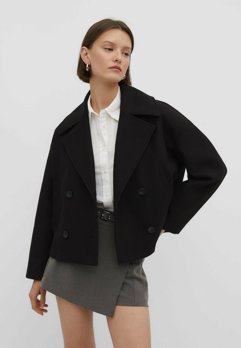stradivarius-soft-wrap-kevyt-takki-black-musta-zalando-fi