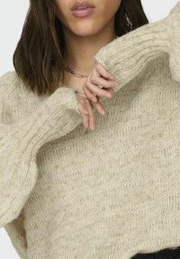 ONLY V NECK  - Svetr - birch