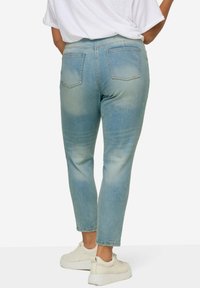 Angel of Style 5-POCKET - Slim fit jeans - hellblau