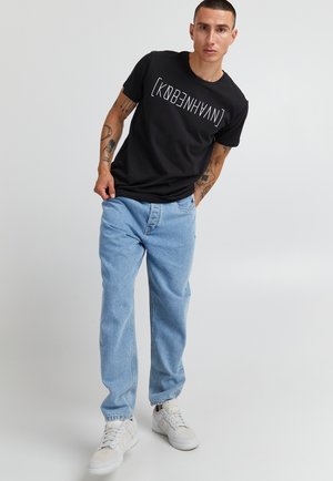 Solid T-shirts print - true black