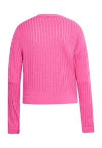 Różowy kardigan z prążkowanej dzianiny z długimi rękawami, z fakturowanym wzorem i okrągłym dekoltem. Tył ma dopasowaną talię i prążkowane mankiety.