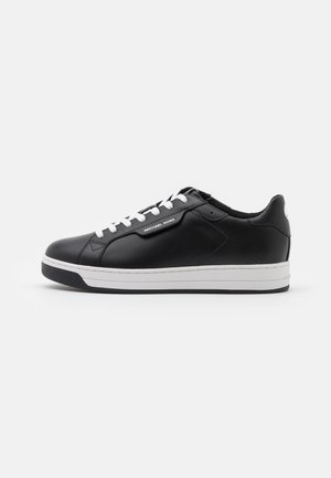 Sneaker low - black