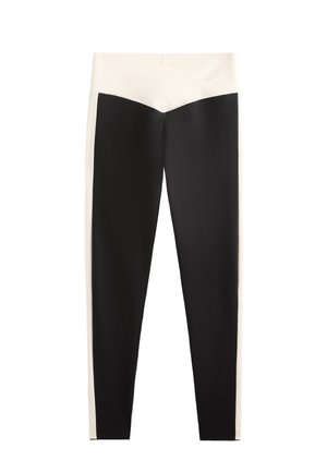 OYSHO PERFECT-ADAPT HIGH RISE 65 CM ANKLE LENGTH WITH V-CUT WAIST - Punčochy - black