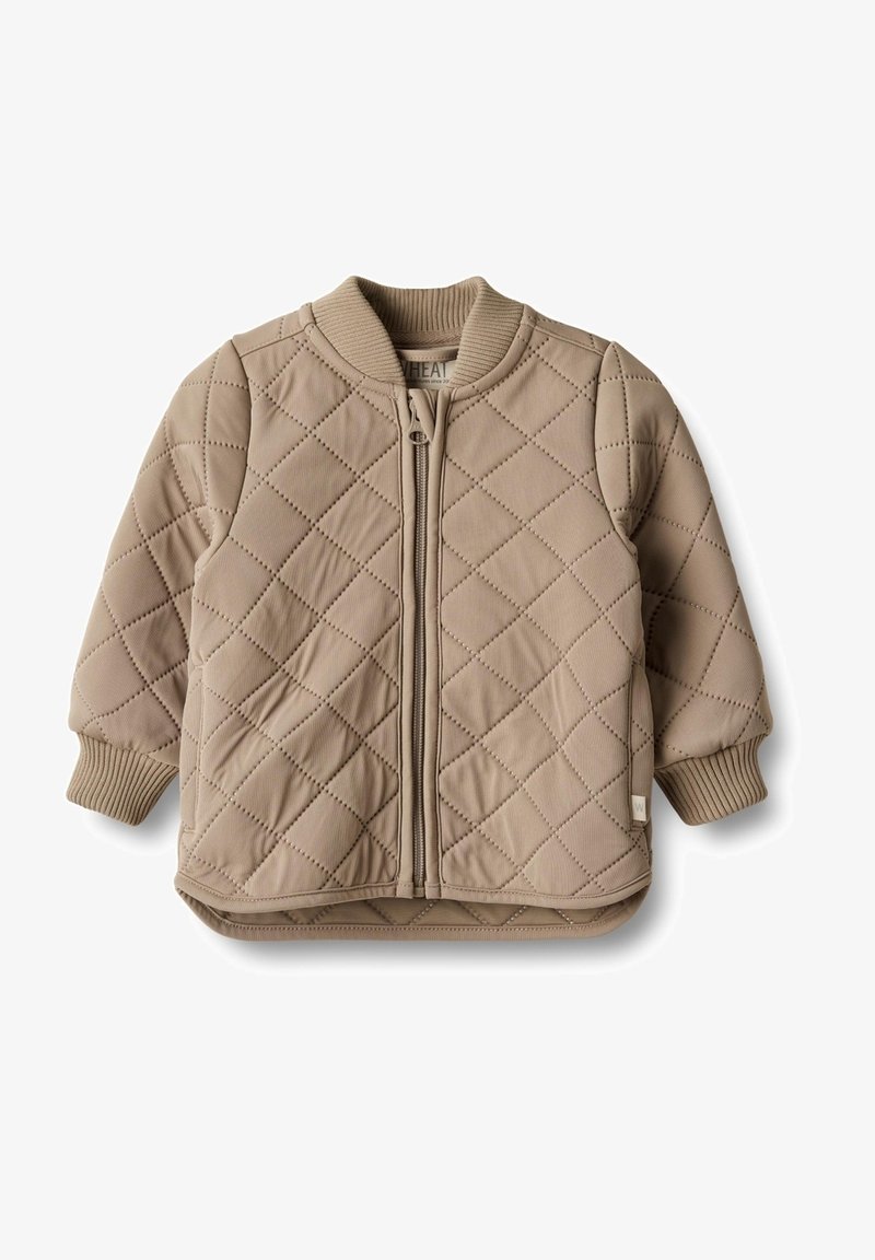 Veste matelassée beige pour tout-petit avec fermeture éclair à l'avant, col et poignets côtelés, et motif de couture en losange.