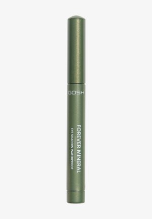 Matita per ombretto waterproof in packaging verde, caratterizzata da una finitura metallica, forma cilindrica e testo bianco stampato per il branding.