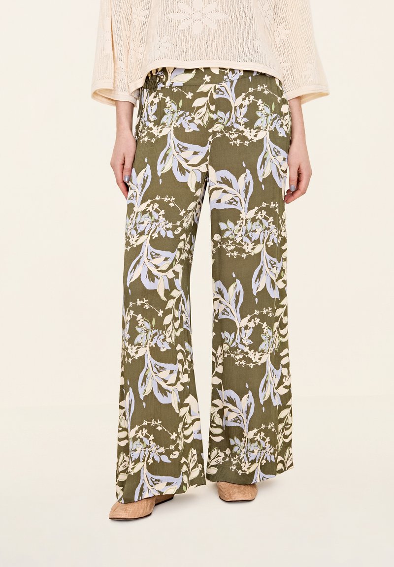 Odd Molly FRIZZANTE - Auduma bikses - deep green