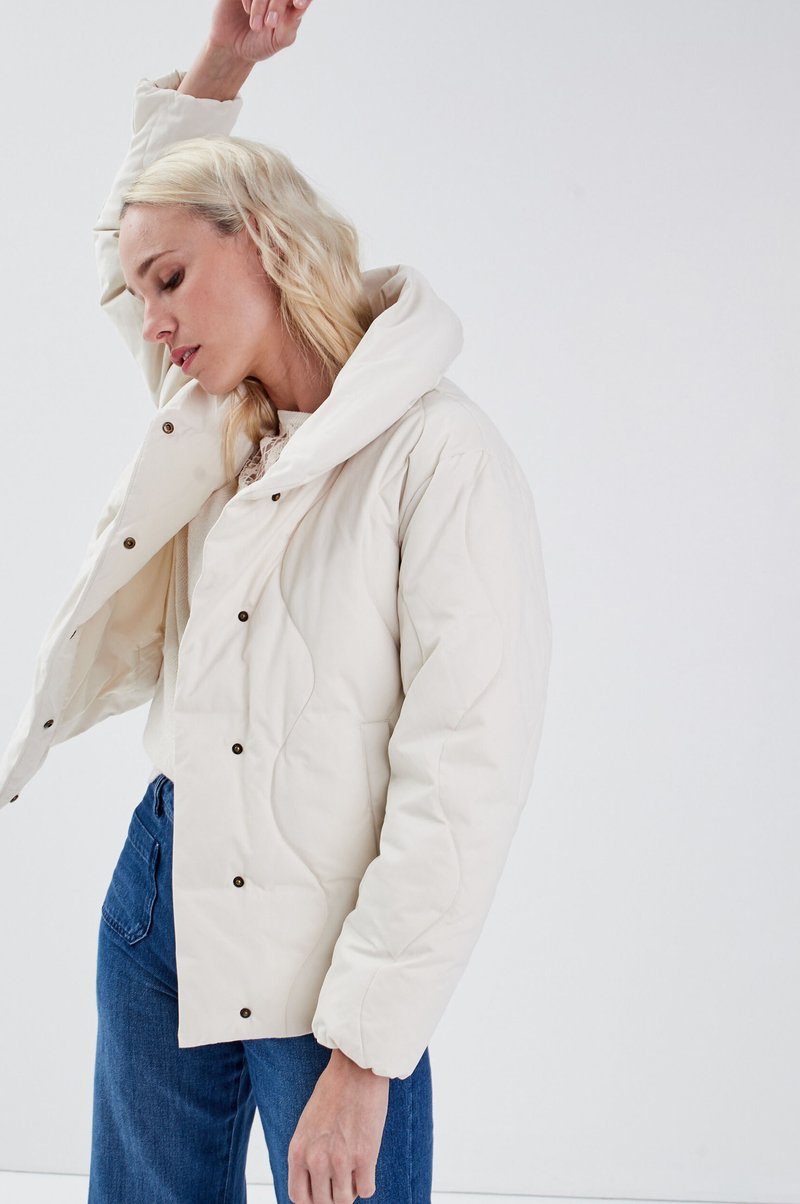 Damen Leichte Jacken | BONOBO Jeans Winterjacke ecru/offwhite - SD99617 Damen Leichte Jacken | BONOBO Jeans Winterjacke ecru/offwhite - SD99617