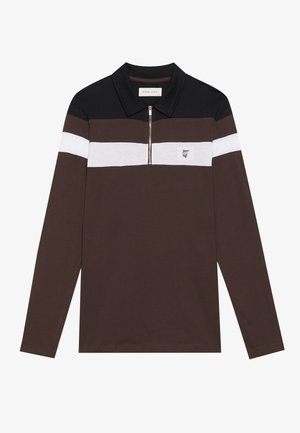 Dlhý rukáv polo tričko v hnedej a čiernej farbe, s golierom na zips, bielymi a šedými horizontálnymi pruhmi a malým logom na hrudi.