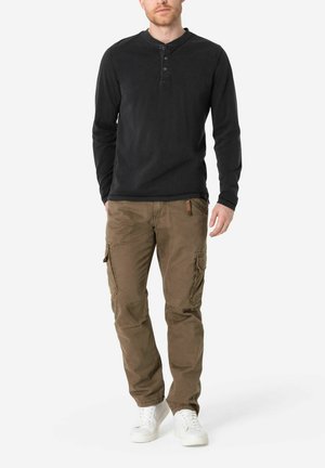 TIMEZONE REGULAR FIT TASCHEN REISSVERSCHLUSS - Cargo trousers - braun