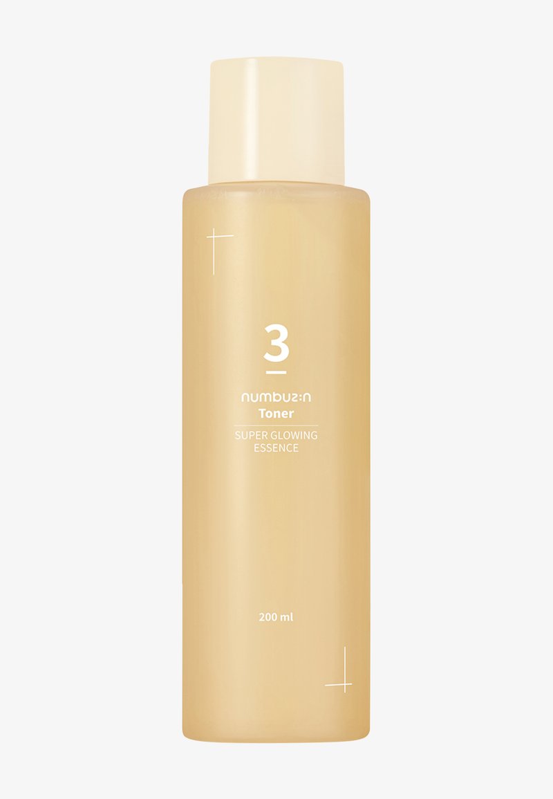 Fles Super Glowing Essence toner, 200 ml, met beige dop en minimalistisch etiket op lichtbeige verpakking.
