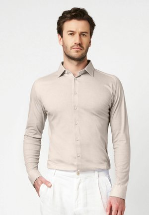 CASUAL MADE IN EUROPE - Hemd - beige