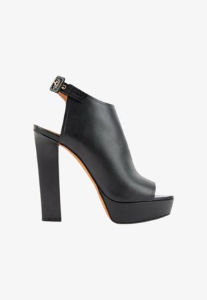 Givenchy, Sandales à plateforme - black