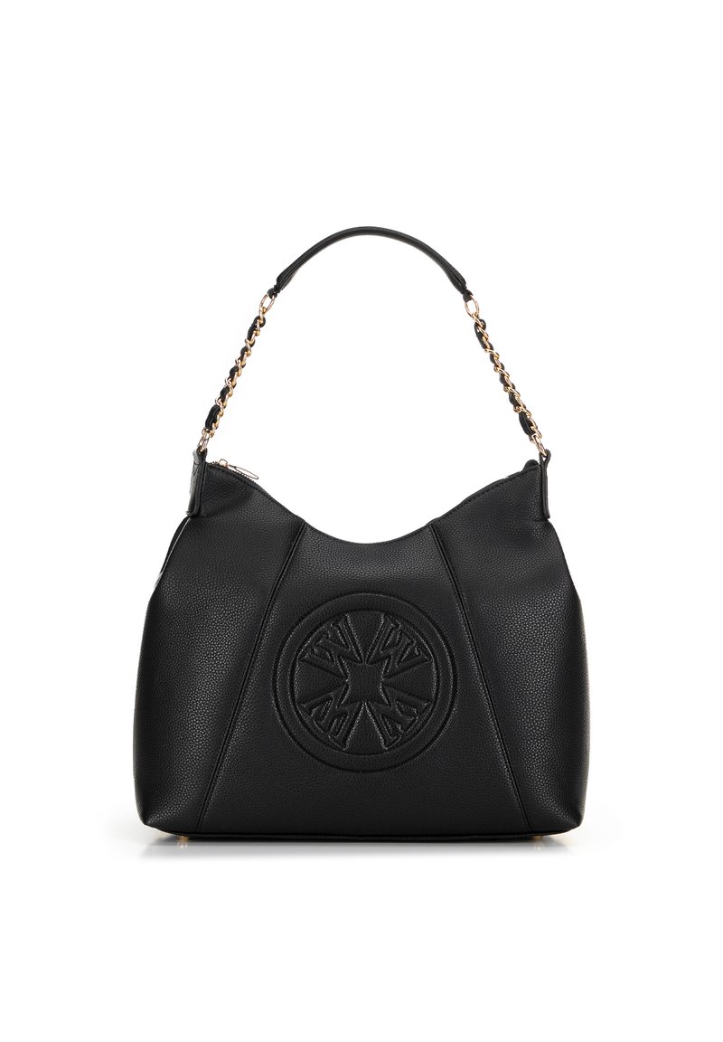 Schwarze Lederhandtasche mit runder Form, dekorativ geprägtem Logo und einer Schultertasche mit Kettenakzenten. Strukturierte Oberfläche.