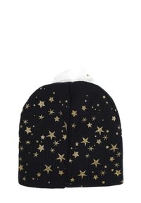 Berretto di maglia nero con stelle e punti glitter dorati e un accento bianco sulla parte superiore. Forma curva, materiale testurizzato.
