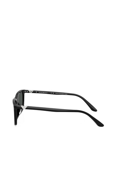 Occhiali da sole rectangulari neri con lenti scure, finitura lucida e accenti argentati sulle cerniere. La montatura presenta un design spesso e bracci dritti.